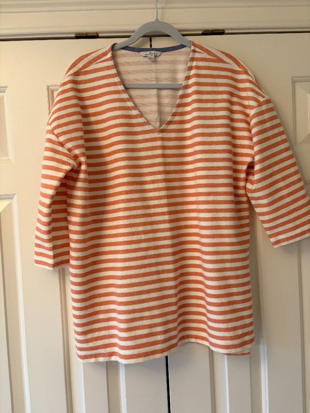 L. L. Bean Signature  V-Neck Top size L